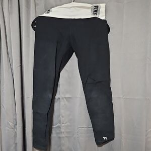 PINK Victoria's Secret Black and White Leggings